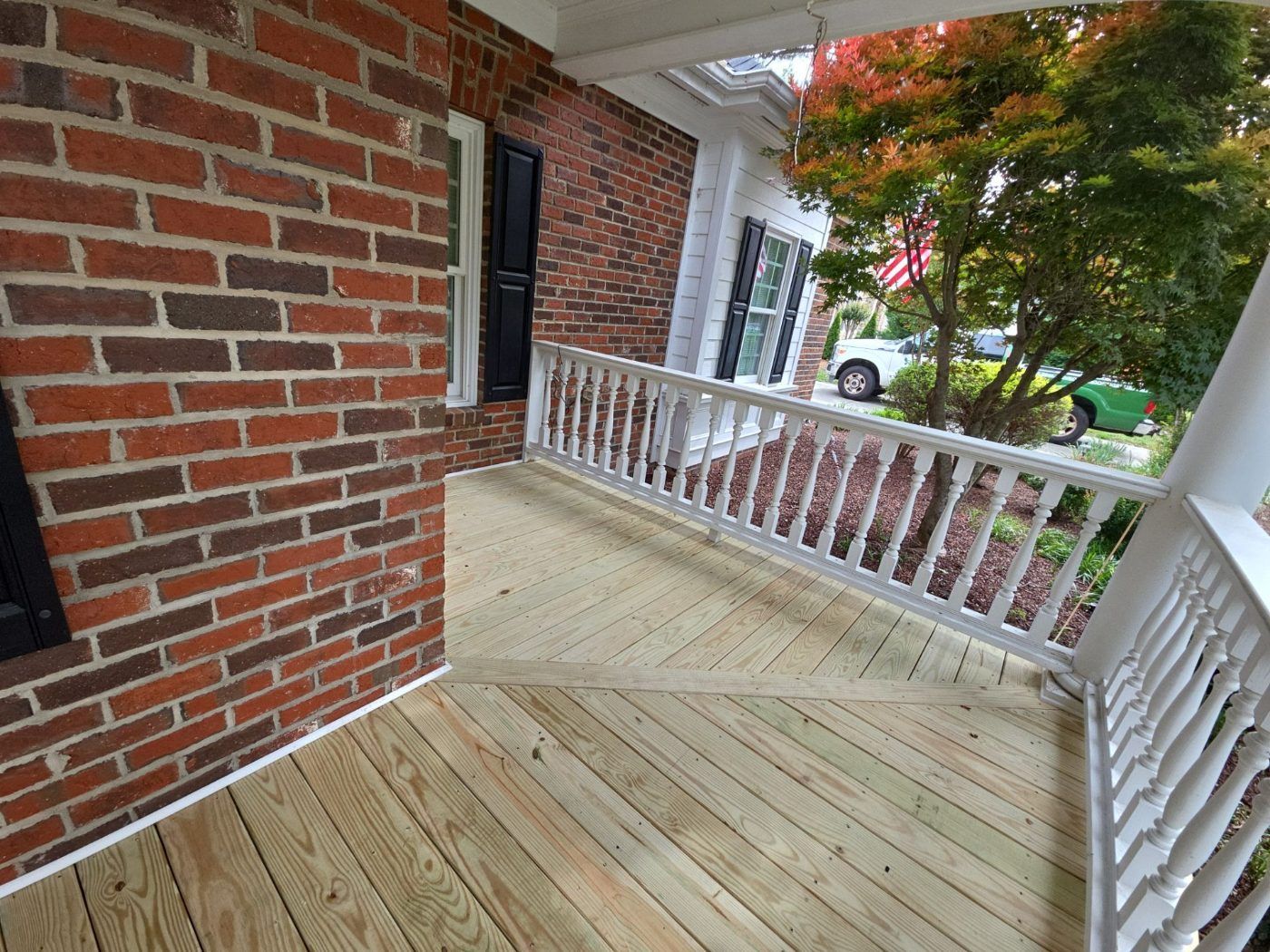Deck built by Five Oaks Roofing Plus