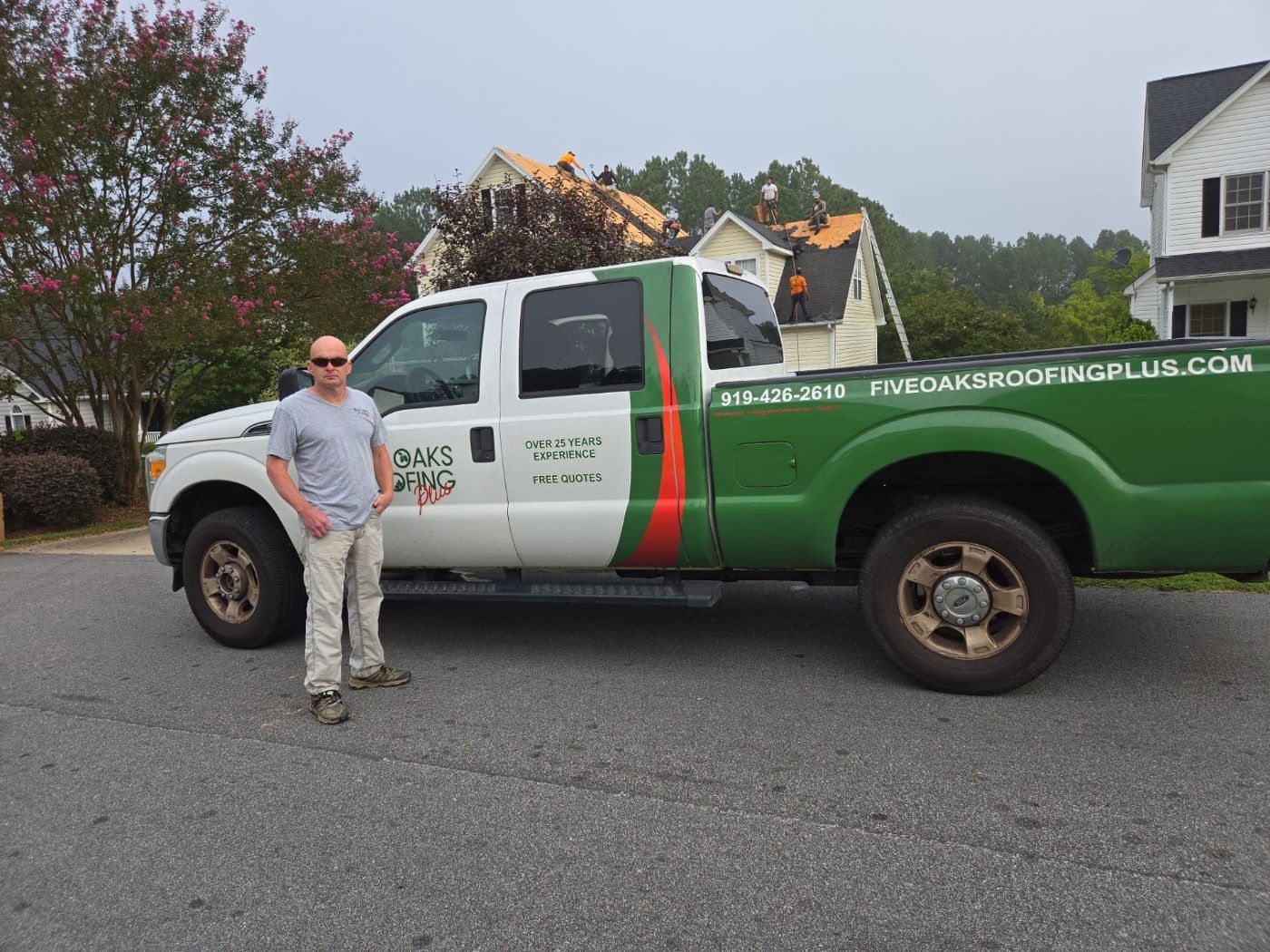 The Five Oaks Roofing Plus team on a job